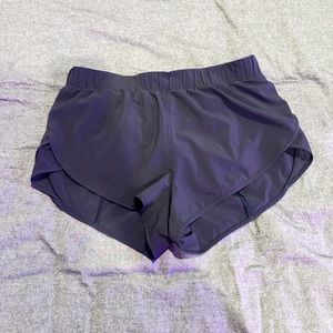Lululemon back in action short